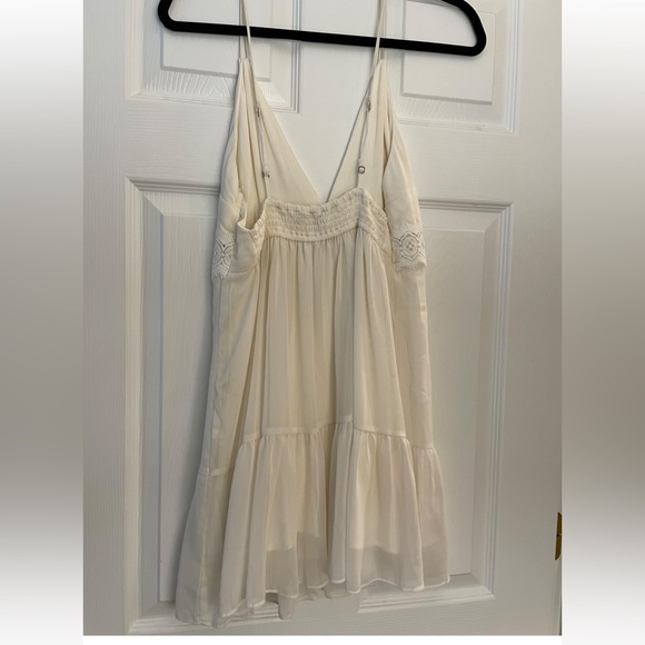 Abercrombie & Fitch off white size medium dress - Picture 2 of 5